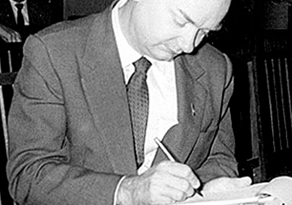 Капитан МВД СССР Николай Евгеньевич Хохлов, перешедший на сторону НТС в 1954 г.